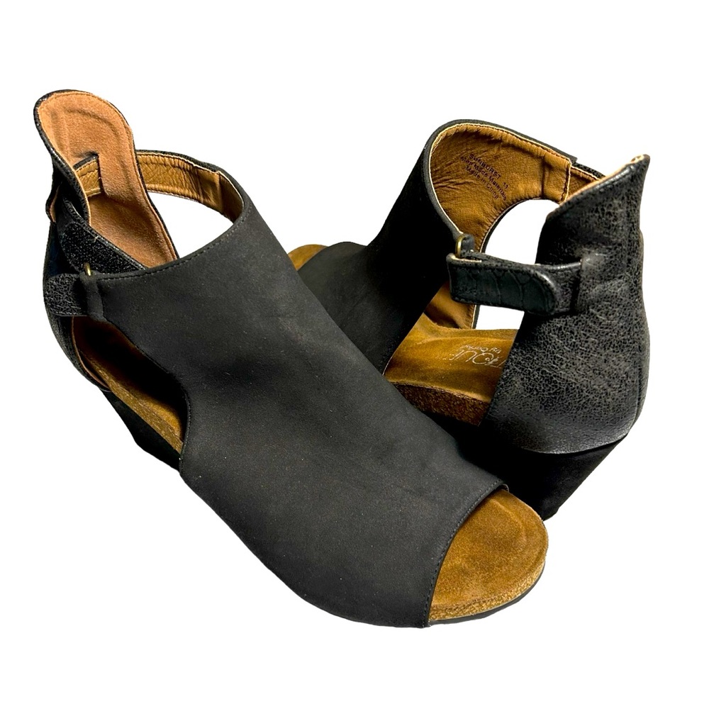 Corkys Sunburst Black Cut Out Wedge Open Toe Wedge Heels Sz 11